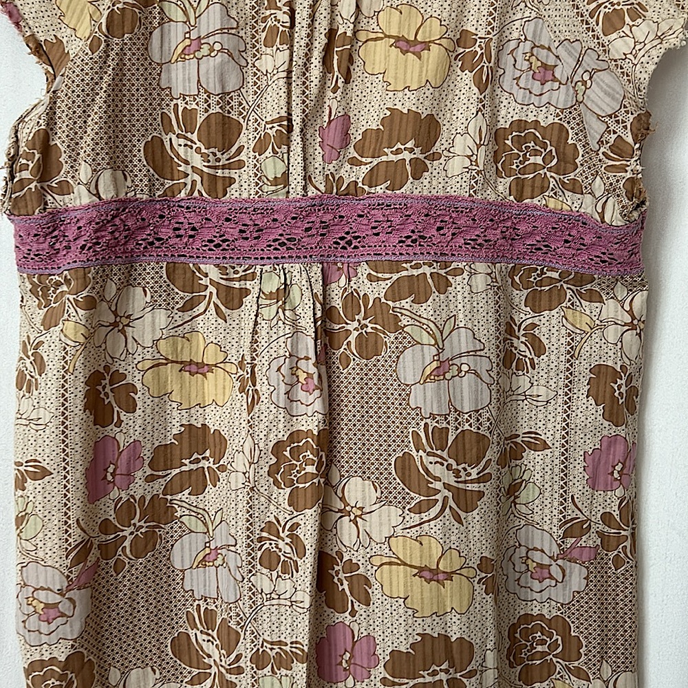 Lux Cute Boho Brown/Purple Floral Lace Cap Sleeve Shirt Top **Size L** 🌸🌸 - Picture 5 of 6